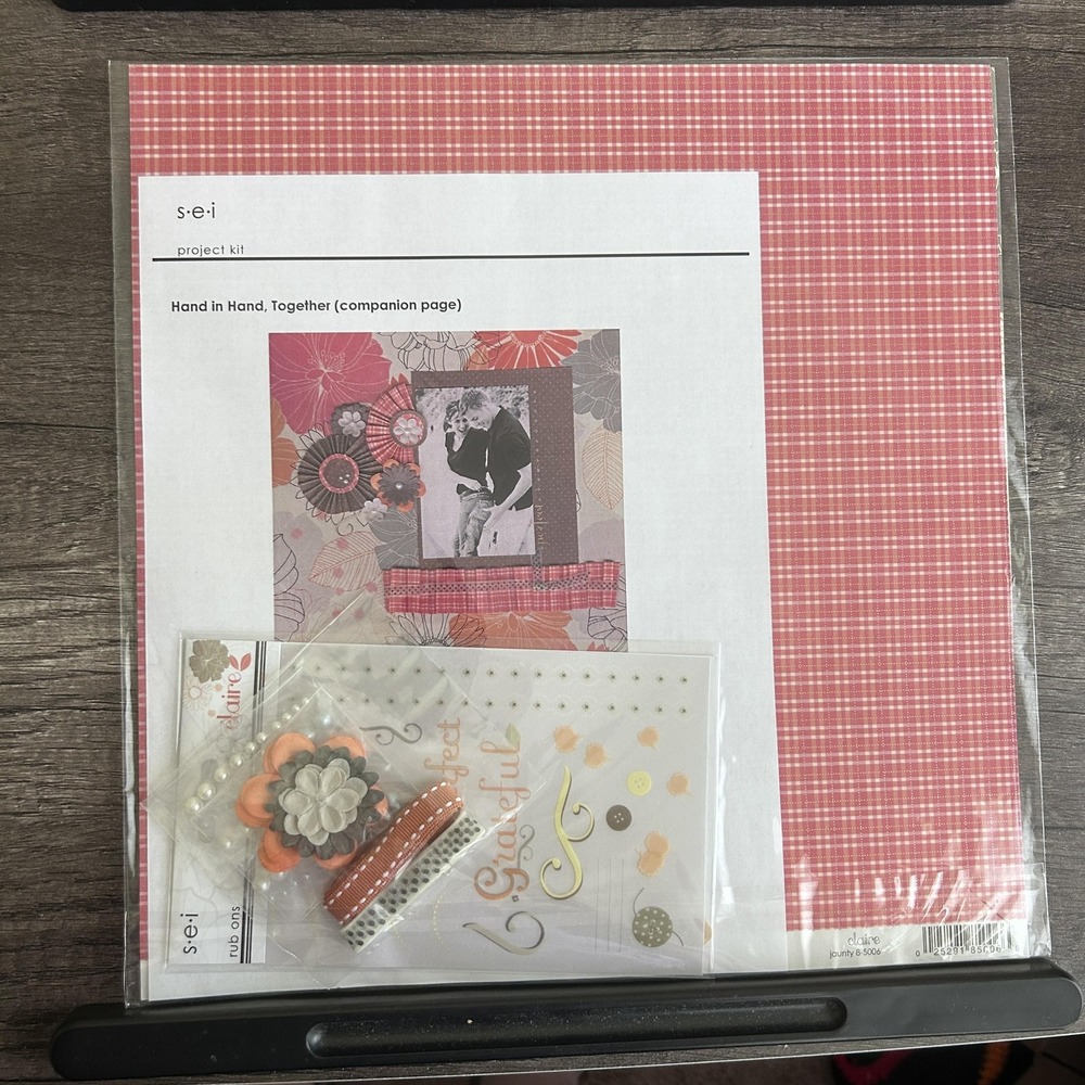 Rhonna Farrer Autumn Leaves Dreamy Fresh Paisley Kit SEI Hand in Hand‎ Craft Lot - Picture 13 of 13